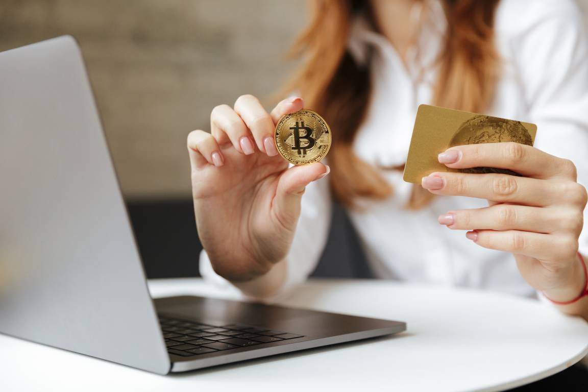 US Regulators Relax Crypto Banking Rules - What It Means for Global Businesses